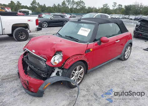 2011 Mini Cooper z USA, uszkodzony, nr VIN WMWZN3C5XBT133140